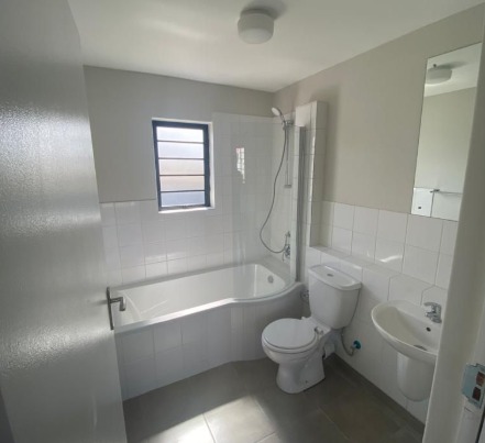 3 Bedroom Property for Sale in Rivergate Western Cape